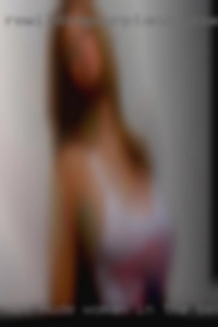 hot nude woman in the beach