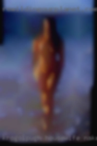 Krogolpugh housewife naked pussy